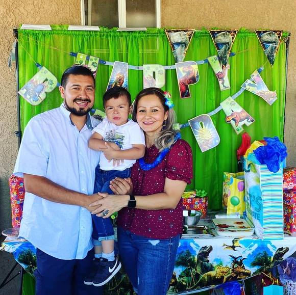 Profile Picture of Sandra Bayardo (@sandra_bayardo) on Poshmark