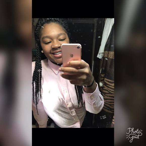 Profile Picture of Kerston Cumbee (@kerston41) on Poshmark