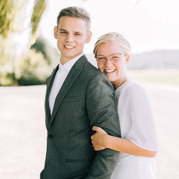 Profile Picture of Angie Wantaja (@angie_wantaja) on Poshmark