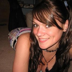 Profile Picture of Jenna Dorman (@petmydog007) on Myspace