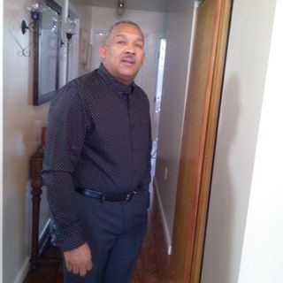 Profile Picture of Manny Santana (@santanamanny) on Instagram