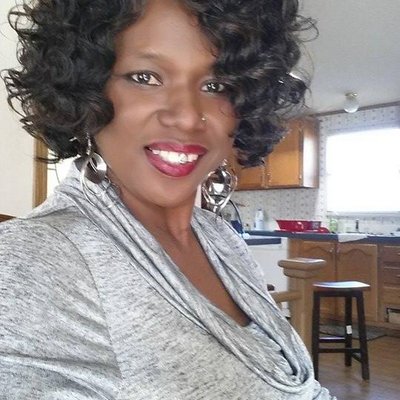 Profile Picture of Nicky Daniels (@NickyDaniels9) on Twitter