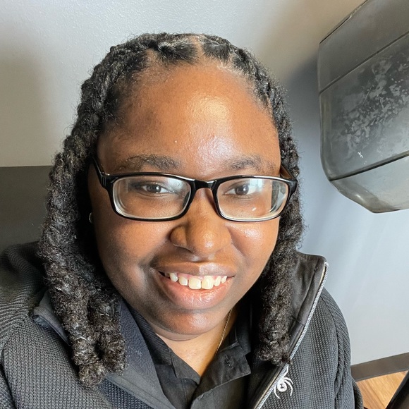 Shanice Parker - Poshmark Profile Picture of Shanice Parker (@sjparker23) on Poshmark