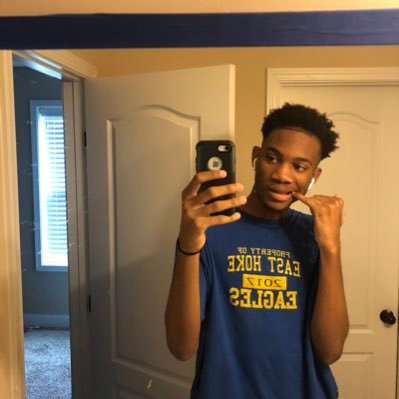 Profile Picture of Aaron Brockington (@aaronweekend) on Twitter