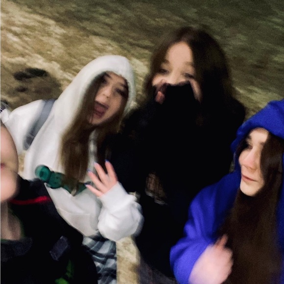 Profile Picture of Cora Hines (@corahines368) on Poshmark