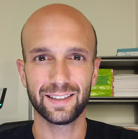 Profile Picture of David Klarich (@dklaricheus) on Poshmark