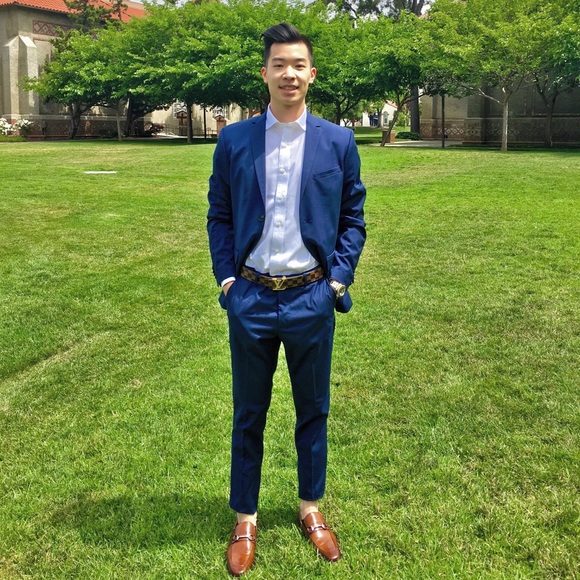 Profile Picture of Darren Wong (@datdarren) on Poshmark
