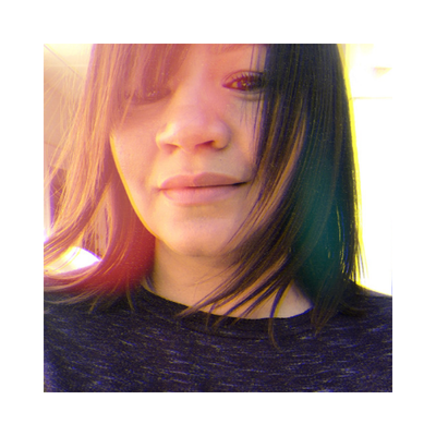 Profile Picture of Cristinanavarro (@lifeinthemess) on Twitter
