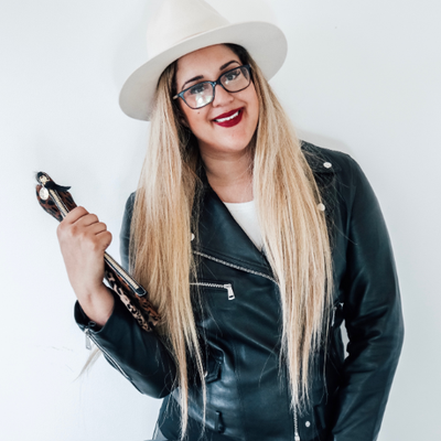 Profile Picture of Nicole Moore (@NicoleMooreLove) on Twitter