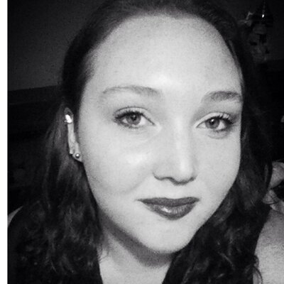 Profile Picture of Katie Calvert (@katecalvert13) on Twitter