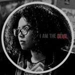 Profile Picture of *⠀ ˖  👓⠀ཾ  .  ℛ𝗈𝗌𝖺𝗅𝗂𝗇𝖽  𝒲𝖺𝗅𝗄𝖾𝗋 (@sinisterpremonitions) on Instagram