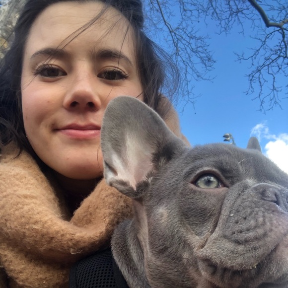 Profile Picture of Elizabeth Kurata (@ekurata) on Poshmark