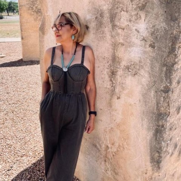 Profile Picture of Martina Prieto (@martinaprieto70) on Poshmark