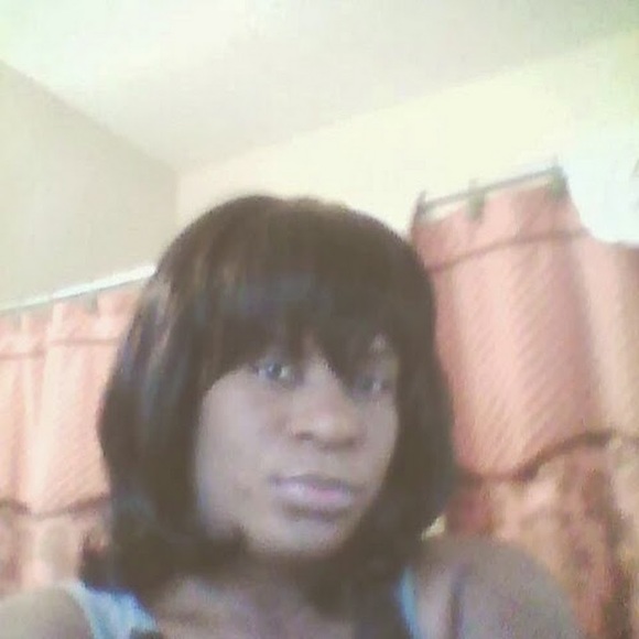Profile Picture of Francoise Edouard (@francoise_e) on Poshmark