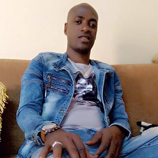 Profile Picture of Franck Alex Seydou Dao (@franckalexseydou.dao) on Facebook