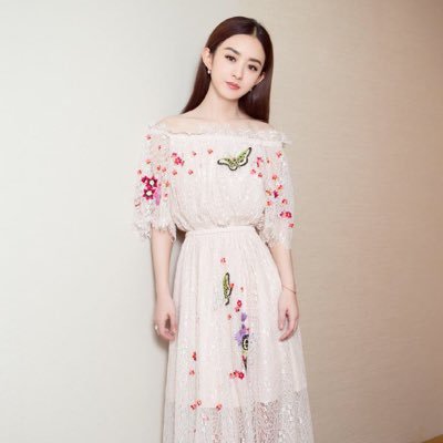 Profile Picture of Lily (@Lily0071ying) on Twitter