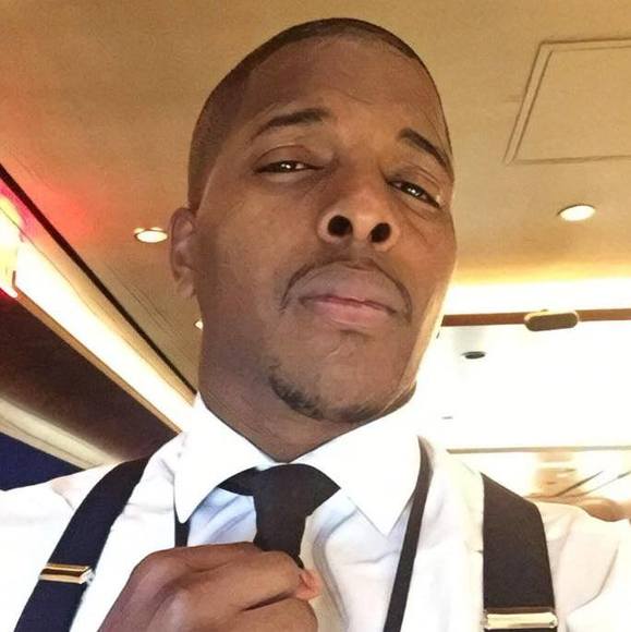 Profile Picture of Jerome Marshall (@jrmrsh02) on Poshmark