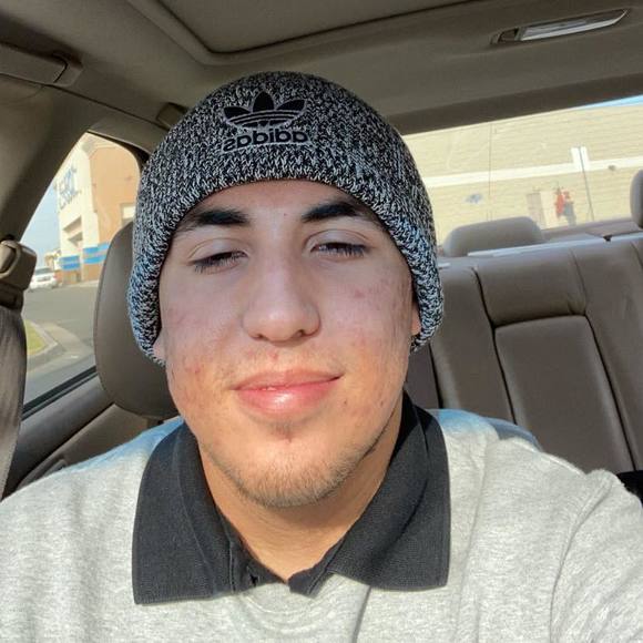 Profile Picture of Joel Carrillo (@joelcarrillo524) on Poshmark