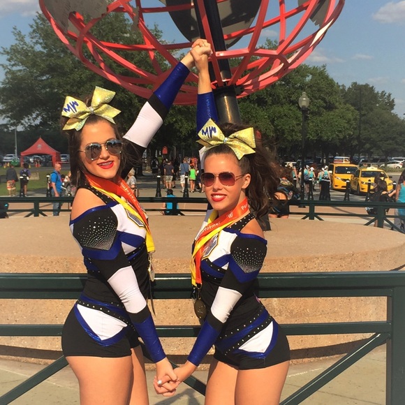 Profile Picture of Dayna Hurson (@dhurson3) on Poshmark