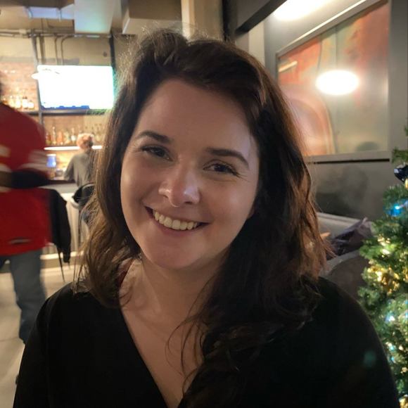 Profile Picture of Mary Nevener (@menevener) on Poshmark