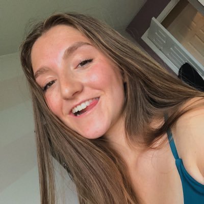 Profile Picture of Annie (@anneka_ceresia) on Twitter