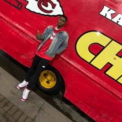 Profile Picture of Aaron Hamilton 🚶🏾‍♂️ (@aaronhamilton33) on Twitter