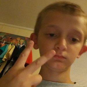 Profile Picture of Gb7447 (@GarrettBurrows2) on Twitter