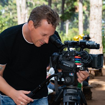 Profile Picture of Creagrafico - Thomas Pelzer (@EFiP_Tom) on Twitter