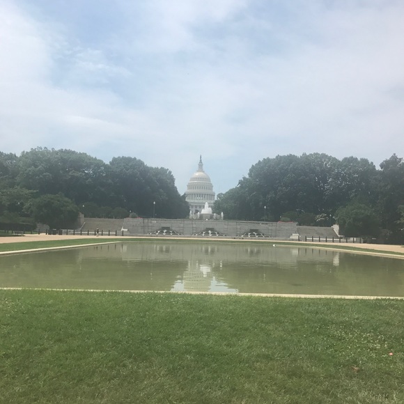 Profile Picture of Earvin Miers (@earvinm) on Poshmark