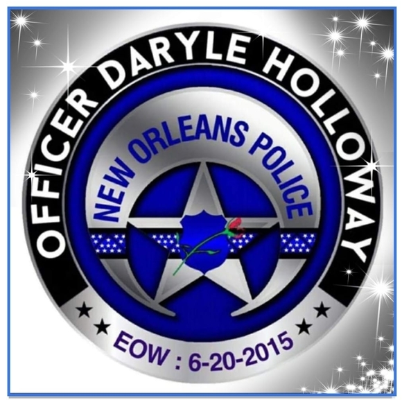 Profile Picture of Teena Daggs (@tee30something) on Poshmark