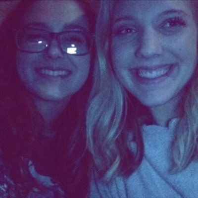 Profile Picture of Chloe Moses (@chloe__paige3) on Twitter