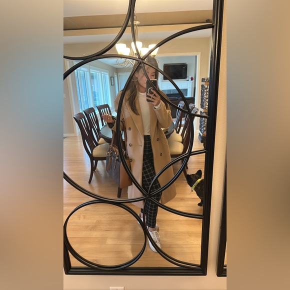 Profile Picture of Tessa Morhardt (@tessamorhardt) on Poshmark