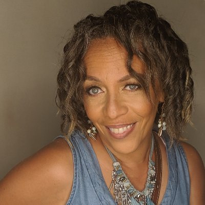 Profile Picture of Sharri Thomas (@sharrit21968331) on Twitter