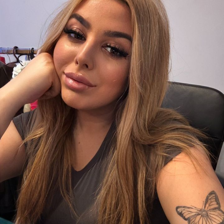 Profile Picture of Theodora (@theoxxh1) on Tiktok