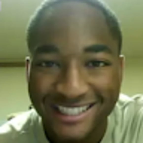 Profile Picture of Walter Reid (@rokyreid) on Poshmark