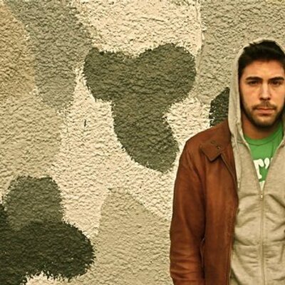 Profile Picture of Frank John Young (@FrankJYoung) on Twitter