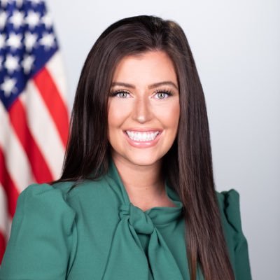 Profile Picture of Carolina Hurley 45 Archived (@CLH45) on Twitter