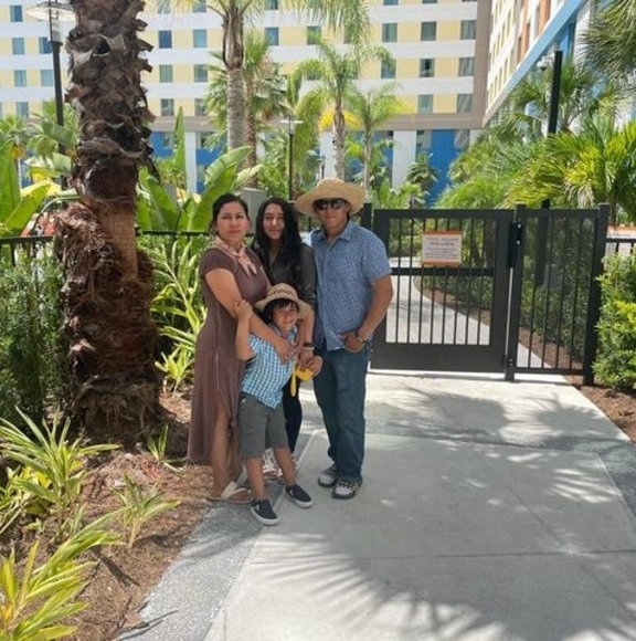 Profile Picture of Julio Salgado (@matjudary14) on Poshmark