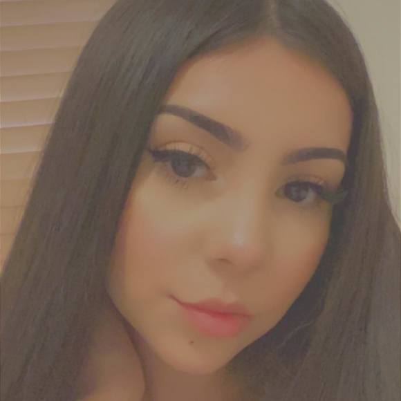 Profile Picture of Nitch Angulo (@nitchangulo) on Poshmark