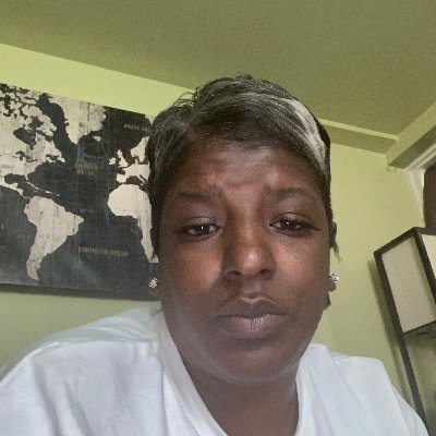 Profile Picture of Robin Curry (@RobinCu82243730) on Twitter