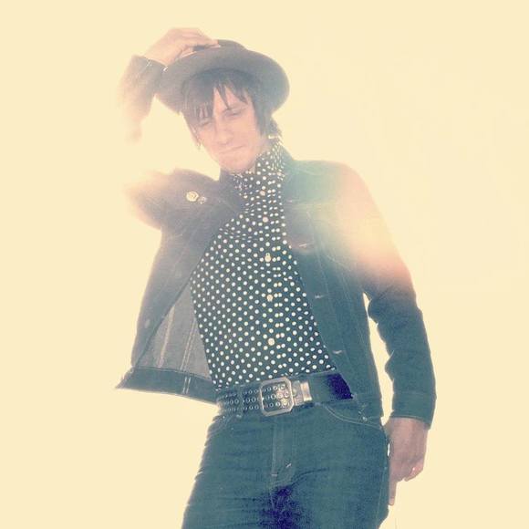 Profile Picture of Carlos Naranjo (@carlosmnaranjo) on Poshmark