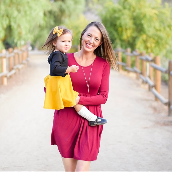 Profile Picture of Wendy Strobach (@wornwithlove2) on Poshmark