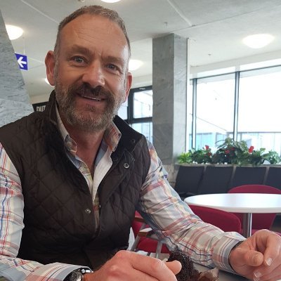 Profile Picture of Trevor Nicholson (@TrevorN10523659) on Twitter