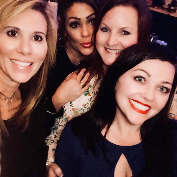 Profile Picture of Brandy Munden-hodge (@brandymunden579) on Poshmark