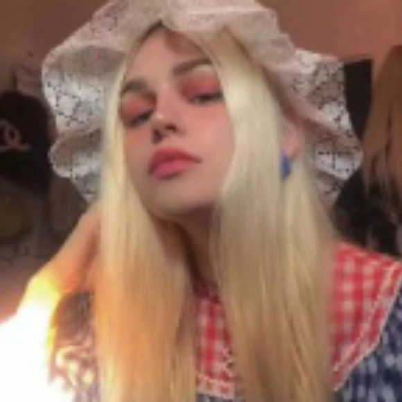 Profile Picture of Traci Joseph (@traci3gb103) on Poshmark