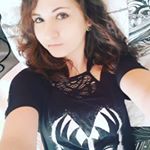 Profile Picture of Tina Engel (@headlight_queen) on Instagram
