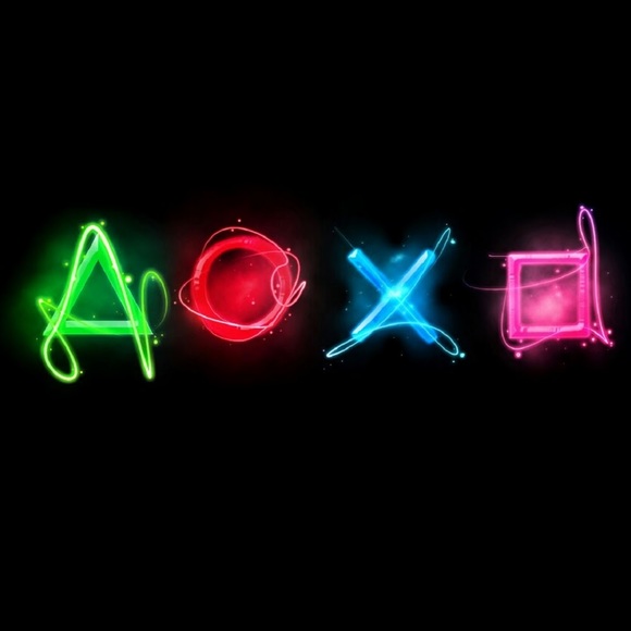 Profile Picture of Luke Laurienzo (@lukelaurienzo) on Poshmark