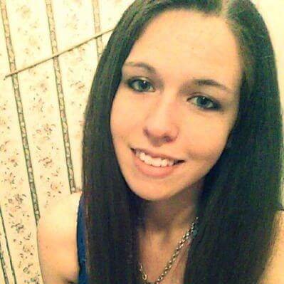 Profile Picture of Valarie Moore (@moorejlvalarie) on Twitter