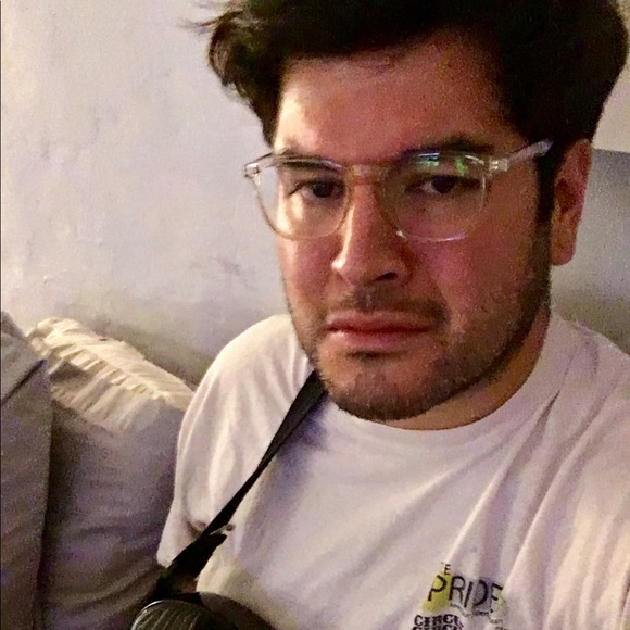 Profile Picture of David Diaz (@daviddiaz88) on Poshmark