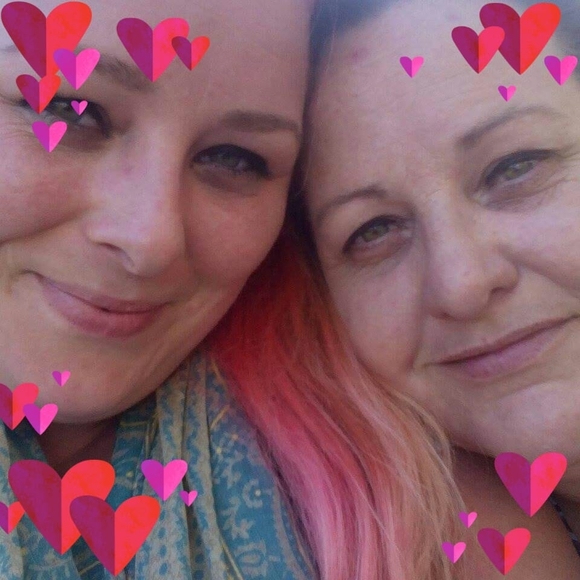 Profile Picture of Phyllis Fox (@phyfox) on Poshmark